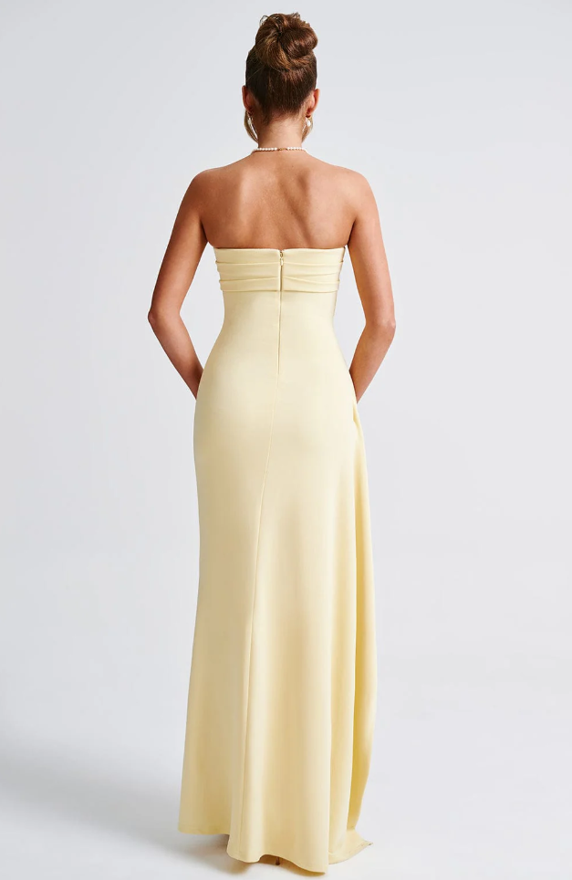 NOVAWEAR Sara Luxe Gown